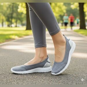 SIZE 8.5 Easy Spirit® Geinee Women’s Knit Slip-On Walking Shoes Gray